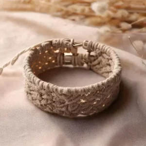 Bracelet brodé macramé marron artisanal